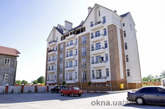 Англійська Будинок — Альфа-фасад Англійська Будинок — Альфа-фасад