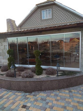 Безрамное остекление беседки &mdash; 