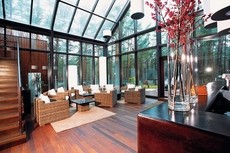 Остекление зимнего сада из алюминиевого профиля