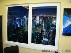 Вікно в спальню