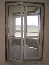 Двери балконные