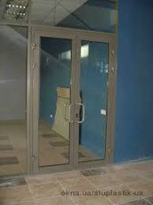 Алюминиевые двери