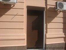 Защитная роллета проем 800*2100