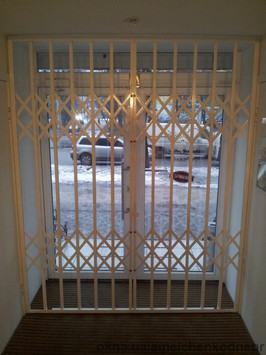 Раздвижные решетки (решетки-гармошки) на окна и двери