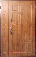 Двери входные полуторные