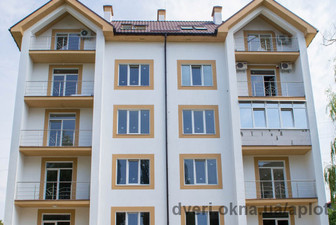 Багатоквартиній будинок &mdash; Aplot