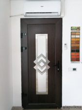 Входная дверь профиль WDS 7S Модель V09 (тёмный дуб) &mdash; 