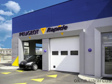 Промышленные секционные ворота