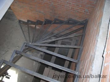 Сходи металеві на заказ.Виробник!