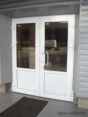 Двухстворчатые входные двери Саламандра, Мако, 1-камерный тонированый стеклопакет