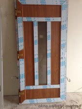 металопластиковая дверь &mdash; 