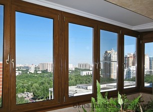 Ламинированная балконная рама. —  Ламинированная балконная рама. —