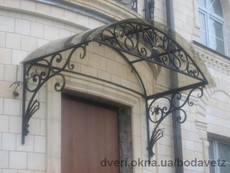 Козырьки и навесы из поликарбоната