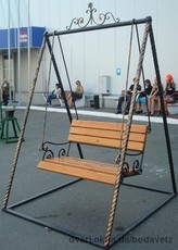 Качели садовые