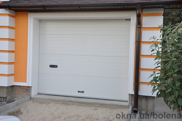 Подъемные гаражные ворота Alutech Standard 3500х3085мм