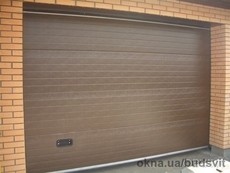 Секционные ворота