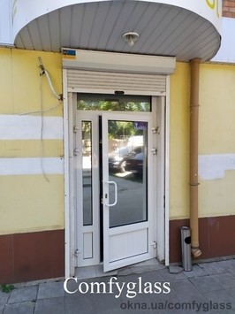 Тонування вікон нихних поверхів дзеркальною плівкою Харків Тонування скла