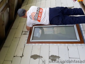 Теплий монтаж вікон &mdash; Дах Фасад