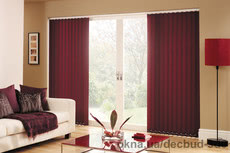 Вертикальні жалюзі