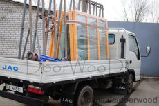 Деревянные окна из Евробруса со стеклопакетами