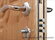 Установка и замена дверных замков и сердцевин в Днепре