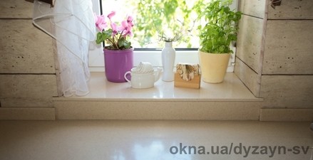 АНСАМБЛЬ СТІЛЬНИЦІ І ПІДВІКОННЯ З ШТУЧНОГО КАМЕНЮ &mdash; 