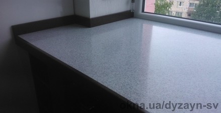 ПОЄДНАННЯ СТІЛЬНИЦІ І ПІДВІКОННЯ З ШТУЧНОГО КАМЕНЮ &mdash; 