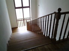 Изготовление деревянных ступеней. Лестницы деревянные из массива дерева