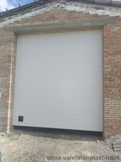 ворота гаражні