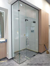 скляні перегородкі,тамбур &mdash; Facet