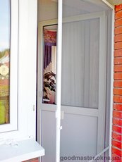 Дверные москитные сетки по специальной цене от компании Good Master.