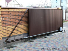 Откатные и секционные ворота бытового и промышленного использования