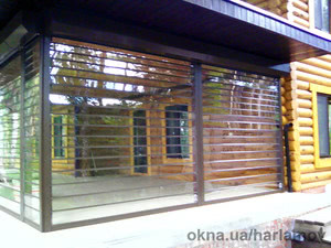 Роллеты из монолитного поликарбоната &mdash; 