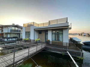 Дом на воде &mdash; 