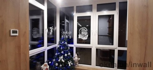 Французкий балкон —  Французкий балкон —