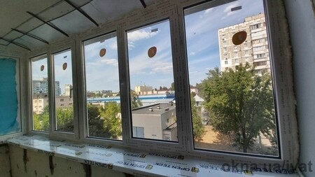 Балкон с  выносом