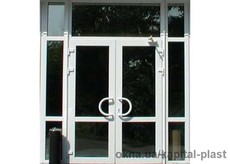 Входная металлопластиковая дверь