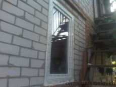 Окно для дачи Steko 700x1200