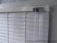 Жалюзи горизонтальные белые алюминиевые Magnum V-10 25 мм