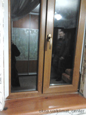 Окно REHAU GENEO 1050х1350 мм, класс А++ Ламинат: Золотой дуб