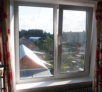 ПВХ окно в детскую комнату, двух створчатое - 1800х1500 мм REHAU Euro 60