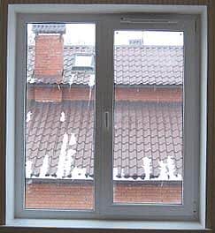Окно в кирпичный дом с двумя створками - 1400х1200 мм. Rehau Euro 70