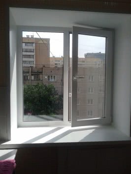 Двустворчатое металлопластиковое окно в кирпичный дом (Торецк) REHAU Euro 70