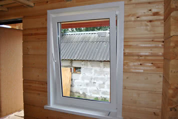 Одностулкове вікно з профілю Рехау - 650 на 650 мм. висота ширина. Березне