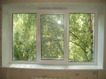 ПВХ окно в частный дом из трех частей - 1800х1500 мм (Желтые Воды)