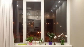 ПВХ вікно в магазин - одна частина відкривається, бічні глухі в Дніпрорудному REHAU Euro 60
