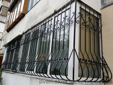 Решетки на окна кованые