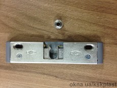 Защелка на балконную дверь металлическая 13 см.