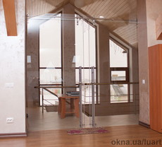 Раздвижные двери из стекла