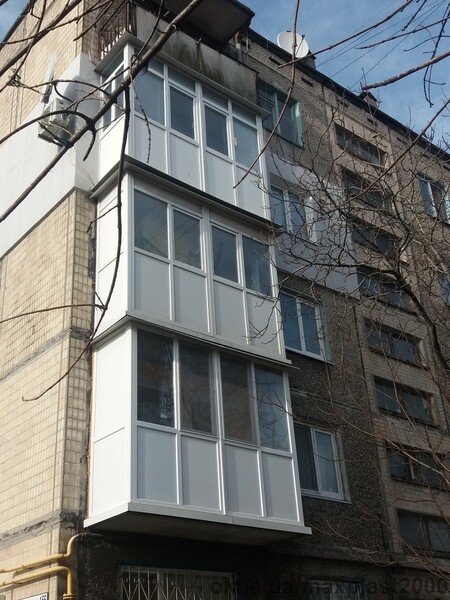 Балкони та вікна з профілів STEKO, REHAU, WDS